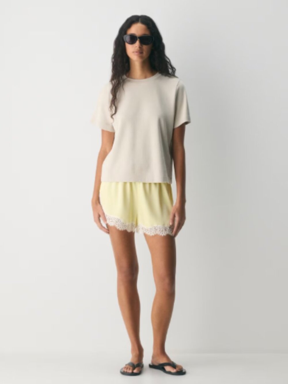 Aritzia Wilfred  Whimsy Satin Short - Lemonade/Light Birch